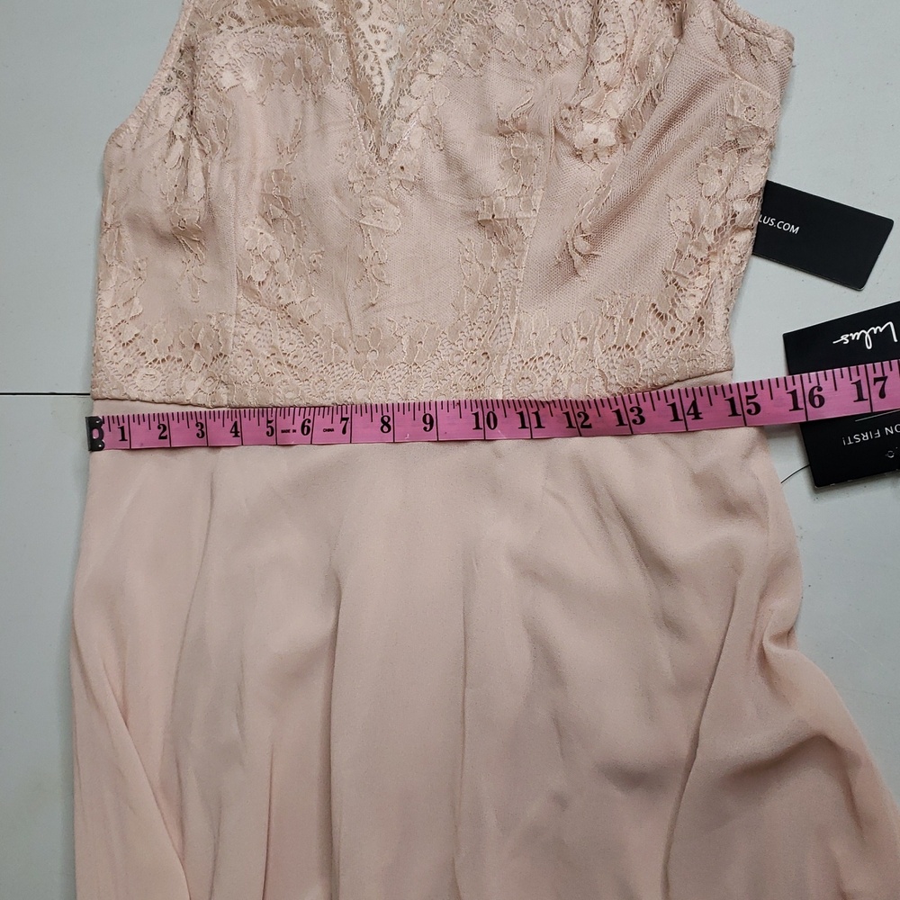 Lulu's Forever Kind of Love Blush Lace Maxi Dress Size L Wedding Guest Feminine - Picture 14 of 15